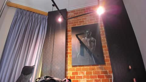 SinnaDark online show from April 8, 11:22 am