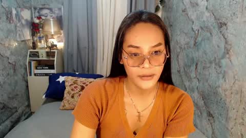Sierrafina online show from May 31, 5:31 pm