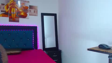 silvana_dolll online show from October 24, 7:30 pm