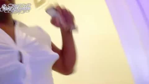 Sissyblkgoddess online show from August 3, 3:39 am