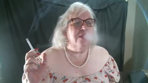 Sissy Diane online show from January 4, 1:53 pm