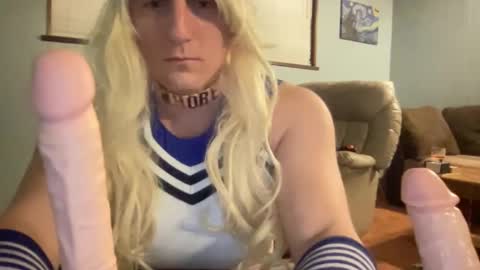 sissysloot9000 online show from February 15, 8:00 am