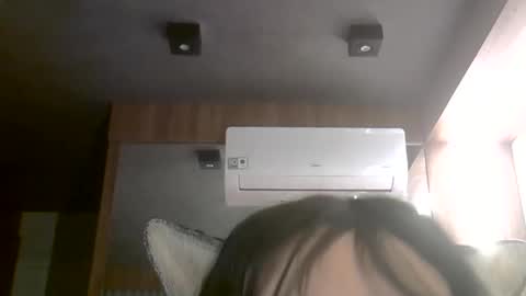 skinnykittencam online show from June 8, 1:28 am