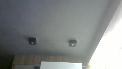 skinnykittencam online show from June 15, 4:36 am