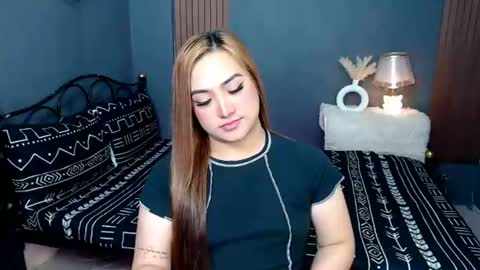 Queen Cyrine online show from July 20, 5:22 am