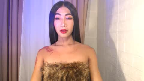 slimprettyjoira online show from June 2, 11:23 am