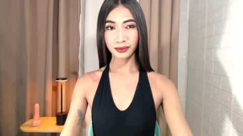 slimprettyjoira online show from August 1, 12:06 pm