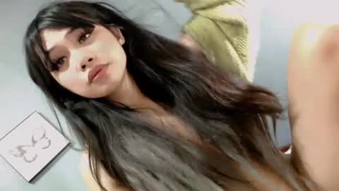 slut4attention online show from June 19, 6:07 am