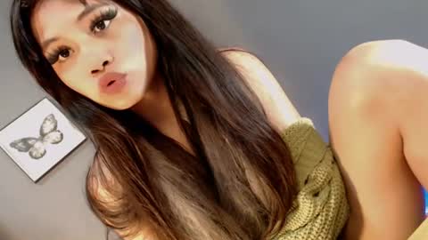 slut4attention online show from July 18, 8:21 am