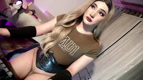 Nathalie online show from August 3, 8:47 am