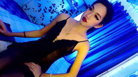 just call me aryana online show from January 10, 12:06 am