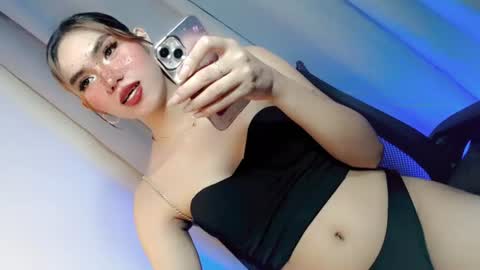 slutty_rose69 online show from July 20, 10:39 am