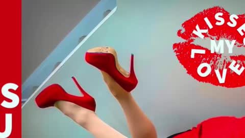 MISS SISSY CHERI online show from March 6, 5:40 pm