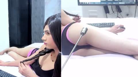 sofi_boll25 online show from June 29, 3:21 am