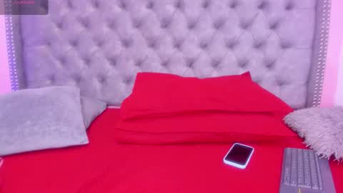 SOFIA online show from November 9, 7:31 am