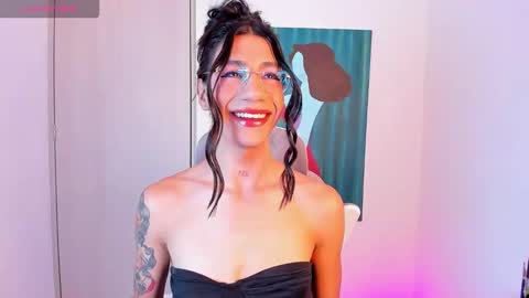 Sofi online show from February 15, 5:11 pm