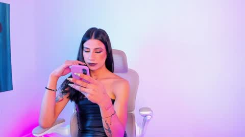 Sofi online show from June 29, 1:33 pm