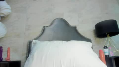 Sophia  online show from June 24, 7:34 pm