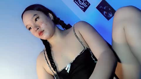 sophia_walker18 online show from June 4, 8:56 pm