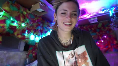 derpy derpington online show from January 31, 5:40 am