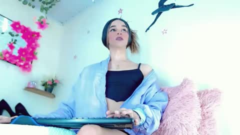 sophie_miaa online show from January 6, 12:57 pm