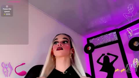 sophie_miaa online show from October 15, 11:54 am