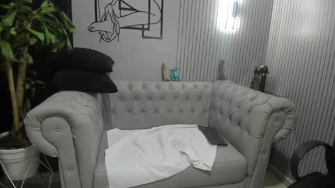 SOPHIE online show from April 11, 3:12 am