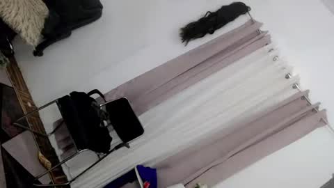 SOPHIEX online show from June 12, 8:46 am