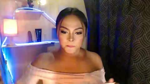 staceymoorets online show from May 20, 9:48 am