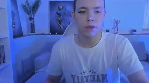 Madison GMT2 4AM-10AM Mon Tue Wed  Sat Sun online show from March 2, 2:06 am