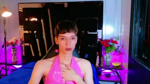 stefany piink online show from April 21, 12:34 pm