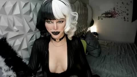 Jane online show from June 11, 7:17 am