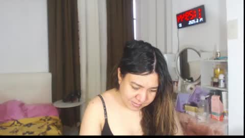 Stella online show from June 14, 3:30 am