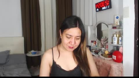 Stella online show from July 6, 4:31 pm