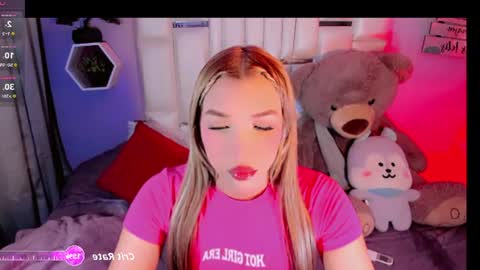 Steisee Reyes online show from July 17, 8:53 am