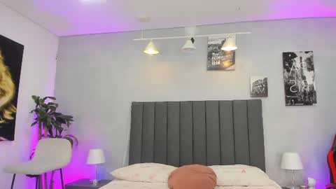 Sven online show from August 1, 7:59 pm
