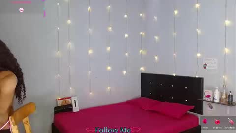 sweet_estefa_ online show from September 17, 5:01 am