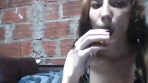 sweet_kitty_777 online show from August 5, 5:57 am