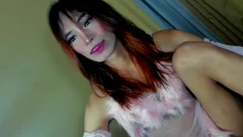 sweet_kyliexx online show from July 8, 12:30 pm