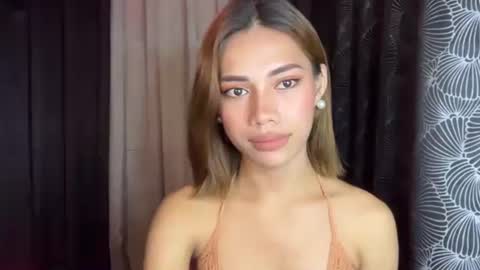 sweet_nikki03 online show from November 23, 5:04 pm