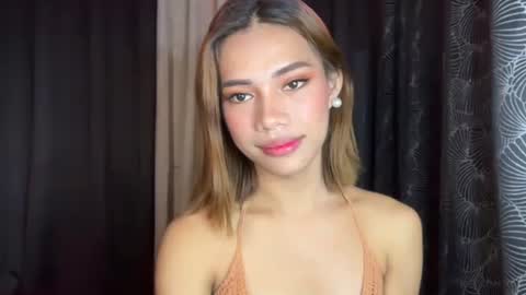 sweet_nikki03 online show from November 30, 6:21 pm