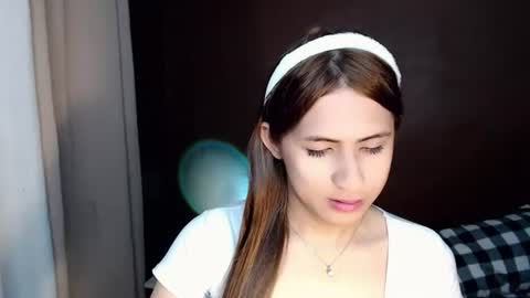 sweet_paprikaxx online show from July 24, 4:27 pm