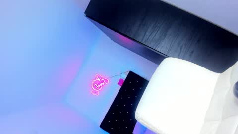 sweet_stacie online show from June 30, 1:22 pm