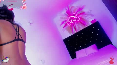 sweet_stacie online show from July 24, 3:43 pm