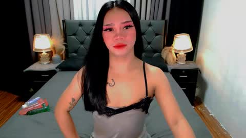 bea takashi  online show from June 5, 9:48 am