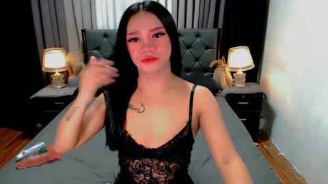 bea takashi  online show from June 12, 9:30 am