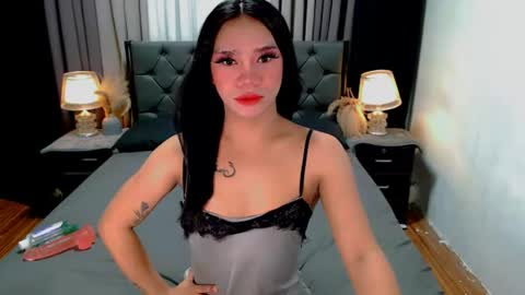 bea takashi  online show from June 21, 9:56 am