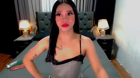 bea takashi  online show from July 6, 10:00 am