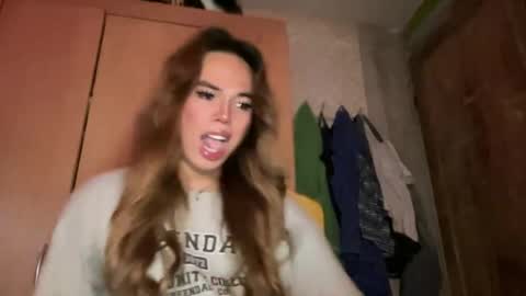 alexa your one and only queen online show from June 22, 2:26 am
