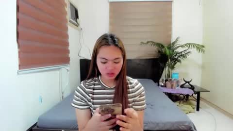 SWEET KEYA online show from February 21, 12:08 pm